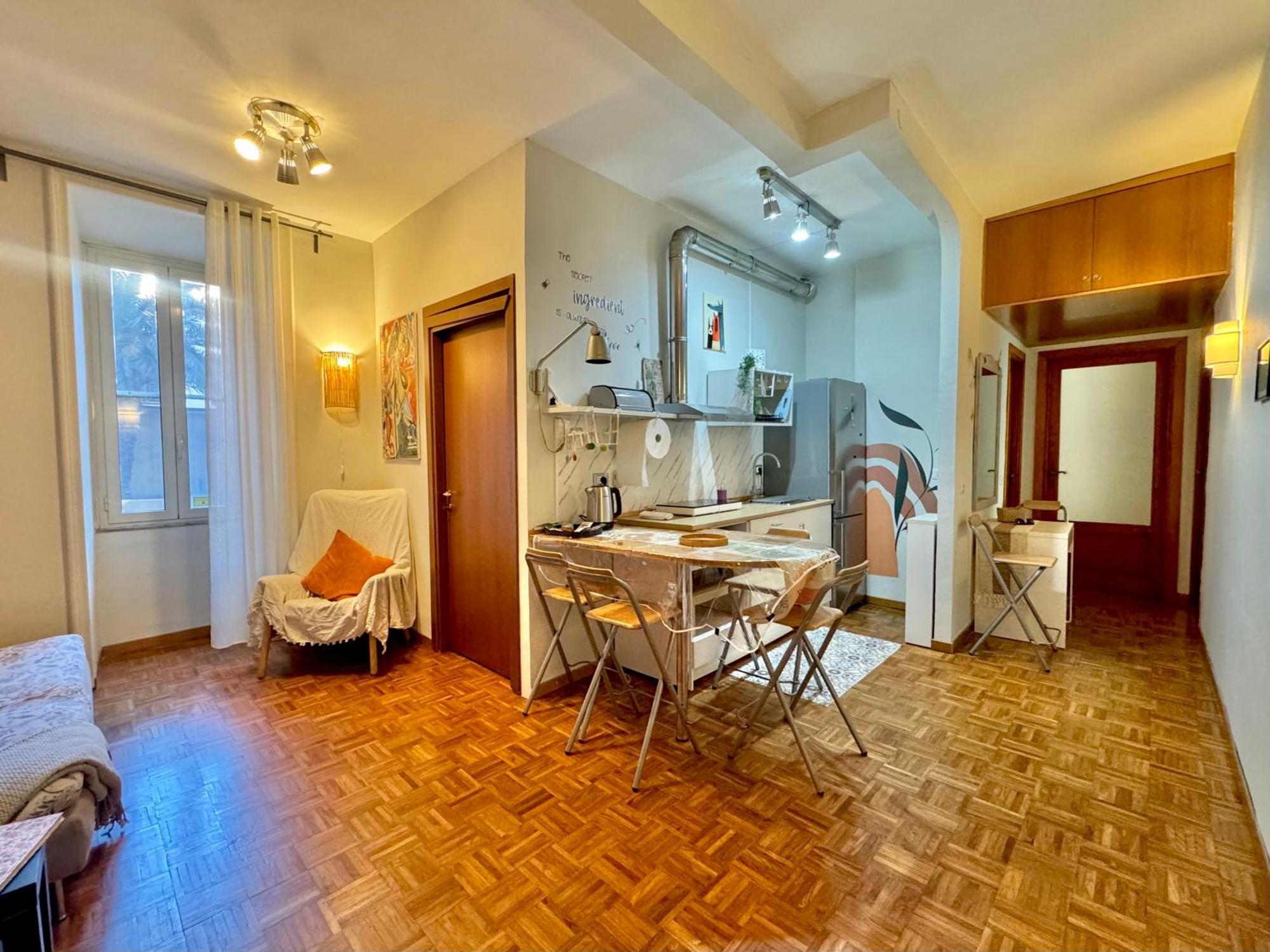 Vivere Roma Appartamento A San Giovanni Luaran gambar
